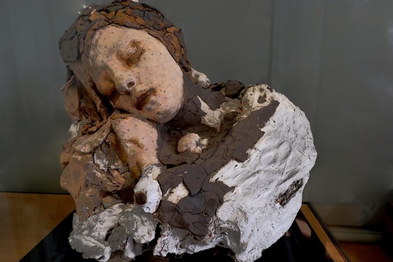 Girl sculpture, to use in "Euphoric Students... "chapter one novel "The Vivarium", by Anna Kushner.