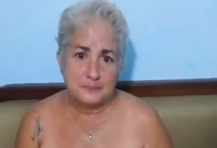 Madre cubana ruega por ayuda para el regreso de su hijo de la guerra en Ucrania.