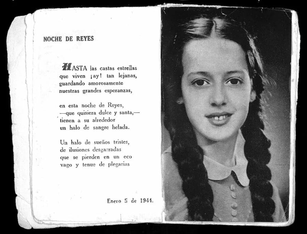 De Plumitas, 1944, el primer libro publicado de Circe Amaia a la edad de 12 años.