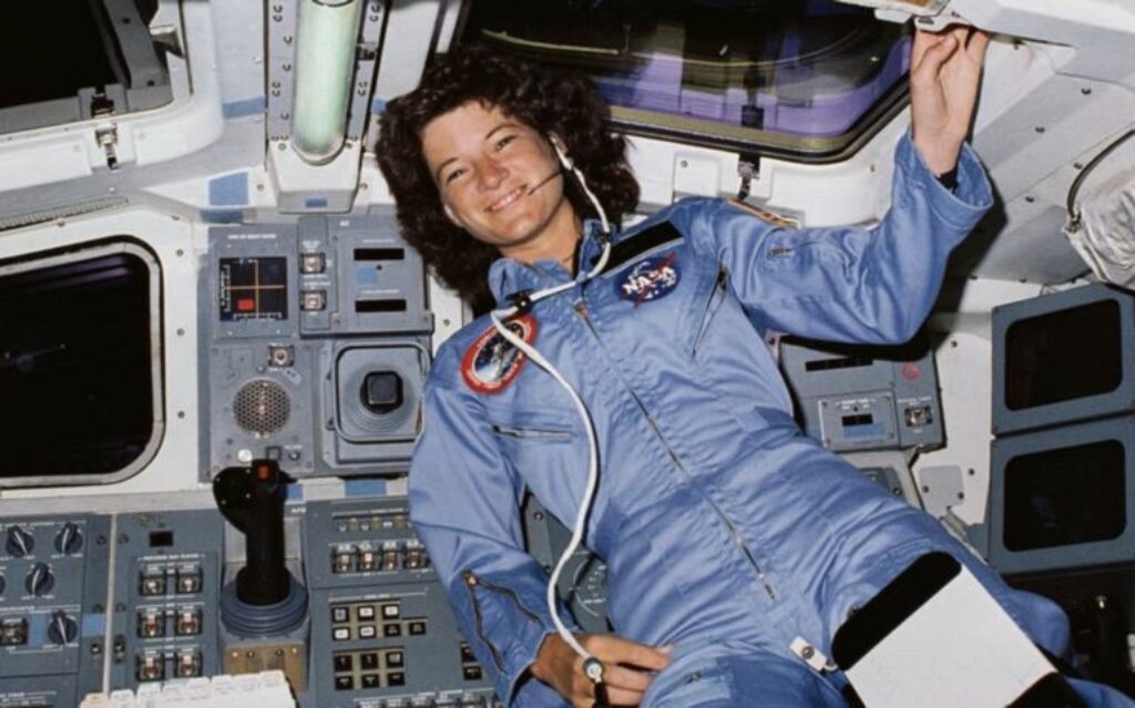 Svetlana Savitskaya, primera en realizar una caminata espacial, en 1984.