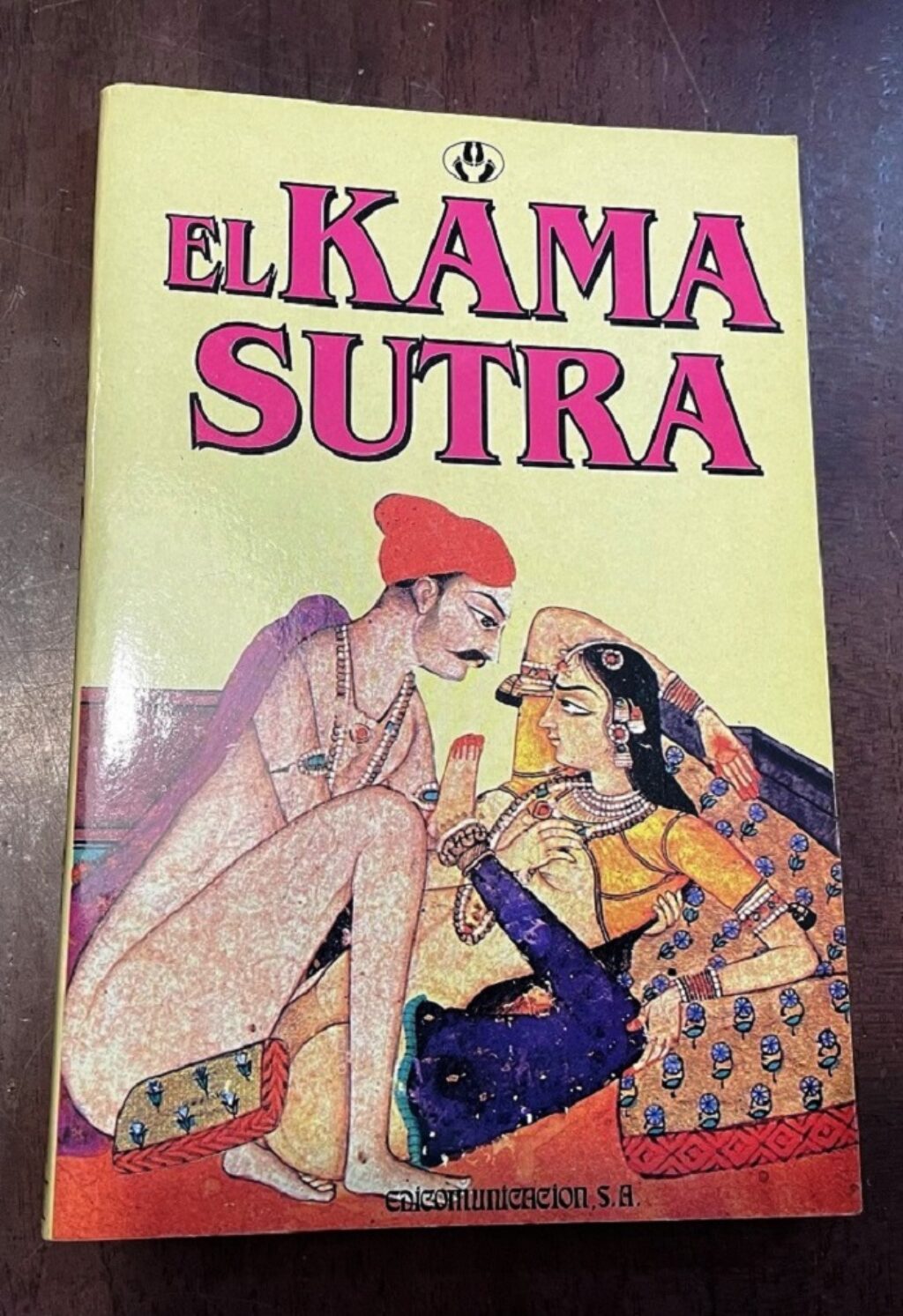 Portada de el Kama-sutra, el antiguo texto hinduista que trata sobre el comportamiento sexual humano.