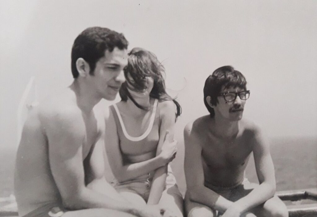 Viaje de Moscú a La Habana con Julio Llópiz Yurell y Jesús Alpízar, 1975. Foto: Cortesía de la entrevistada