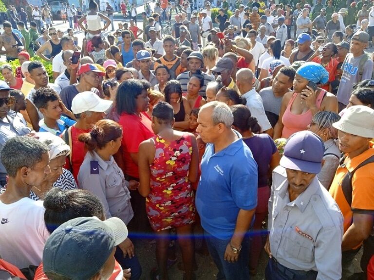 Protestas en Santiago de Cuba, el 17 de marzo de 2024.