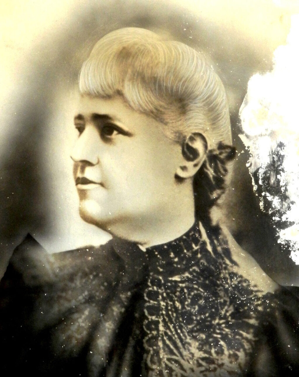 Aurelia Castillo de González (Camagüey, 1842-1920), escritora y periodista cubana.