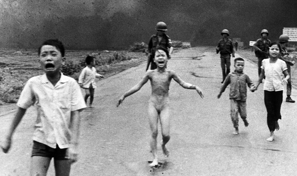 "El terror de la guerra" (Vietnam, 1972), Fotografía de Nick Ut.
