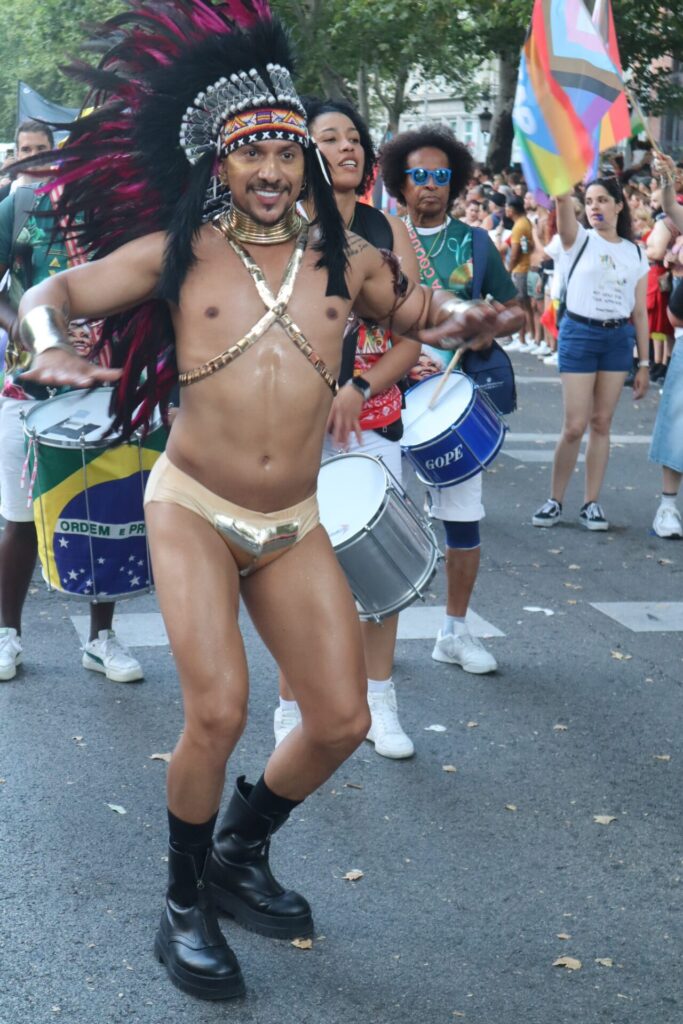 bailarín en el desfile