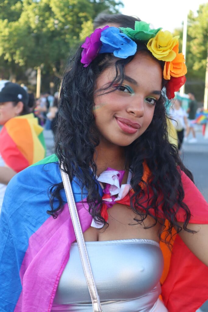 joven en desfile en Madrid