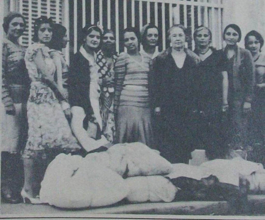 Grupo de presas políticas al salir de la cárcel de Guanabacoa, 28 de enero de 1934.