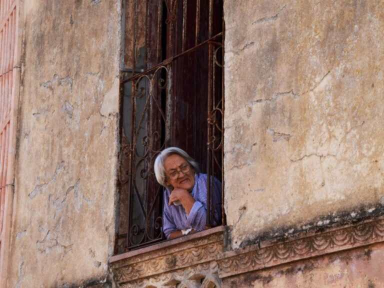 adulta mayor en Cuba