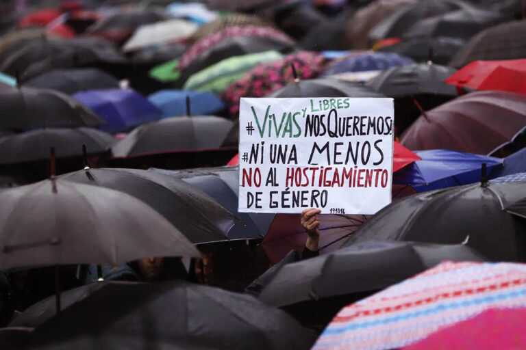 Marcha por el 8M en Argentina.