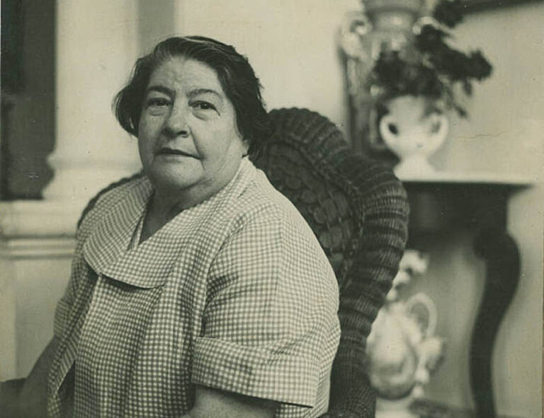 Amelia Peláez (1896-1968), artista cubana.