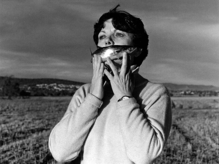 Graciela Iturbide: "Autorretrato" (1996).