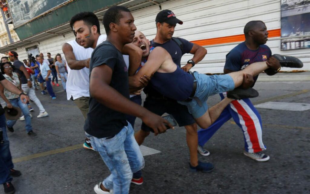 Marcha del 11 M, día del orgullo en Cuba 2019.