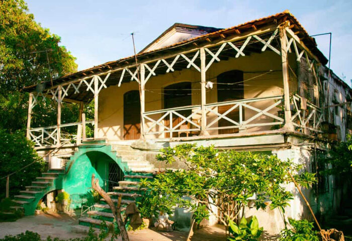 Casa de la infancia y juventud de Dulce María Loynaz, en El Vedado habanero, hoy en ruinas.