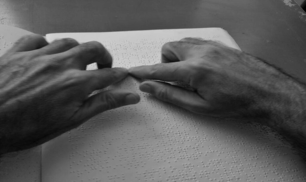 Leer es una de sus pasiones. Foto: Irela Casañas