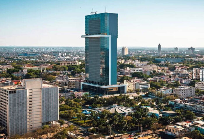 Hotel K-23, símbolo de la desconexión entre la cúpula militar de GAESA y el pueblo cubano.