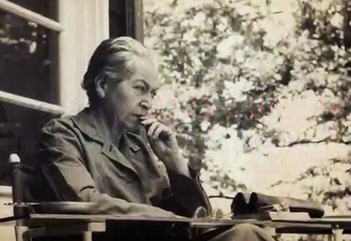 Gabriela Mistral (1889-1957), Premio Nobel de Literatura.