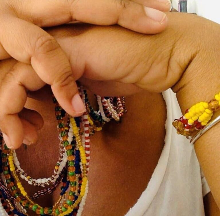 Collares de la religión Yoruba