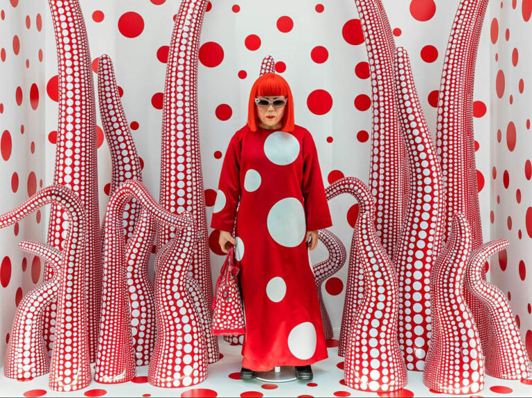Yayoi Kusama, diseño para la tienda Louis Vuitton.