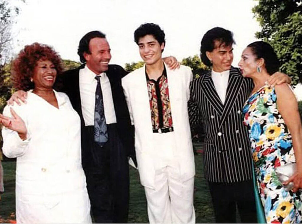 En Miami, en 1990, con Julio Iglesias, Chayanne, José Luis Rodríguez y Lola Flores.