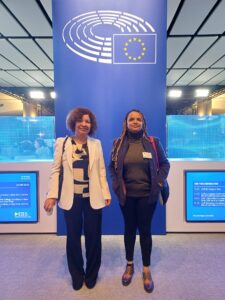 Ogat: Yanelys Nuñez e Ileana Álvarez en el Parlamento Europeo