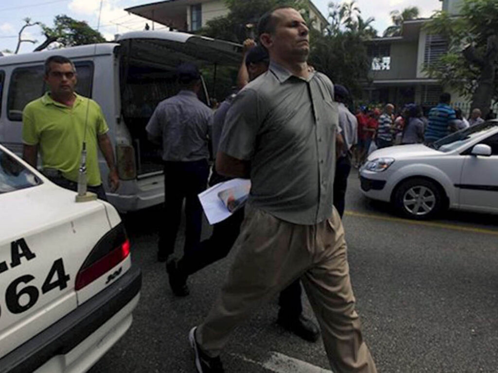 José Daniel Ferrer arrestado el 29 de abril de 2025.