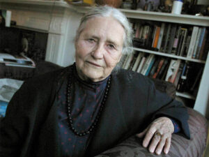 Doris Lessing (1919-2013), escritora británica.