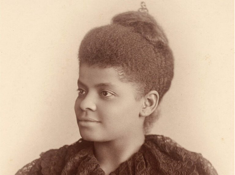 Ida B. Wells (1862-1931), periodista y activista estadounidense por los derechos civiles.