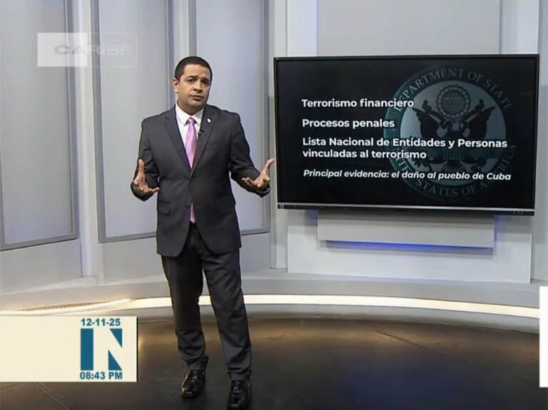 Vocero oficial del régimen cubano, Humberto López, acusa a "El Toque" en televisión nacional.