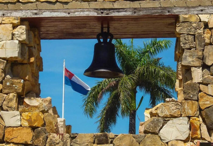 Campana del ingenio La Demajagua, símbolo de la libertad de Cuba.