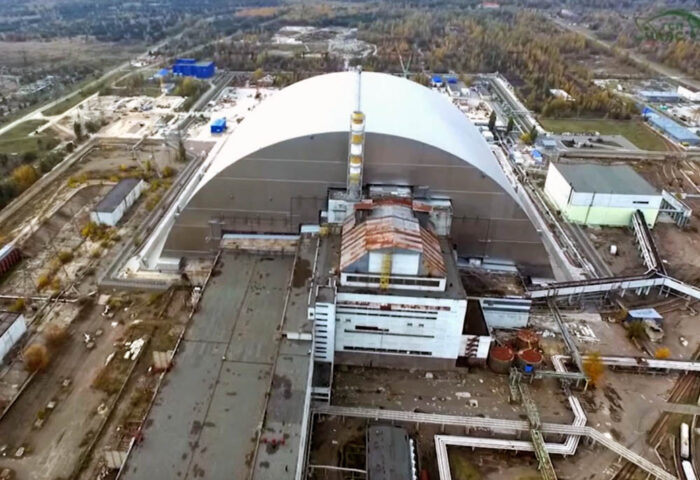 Central Nuclear de Chernóbil tras la construcción del Nuevo Confinamiento Seguro.