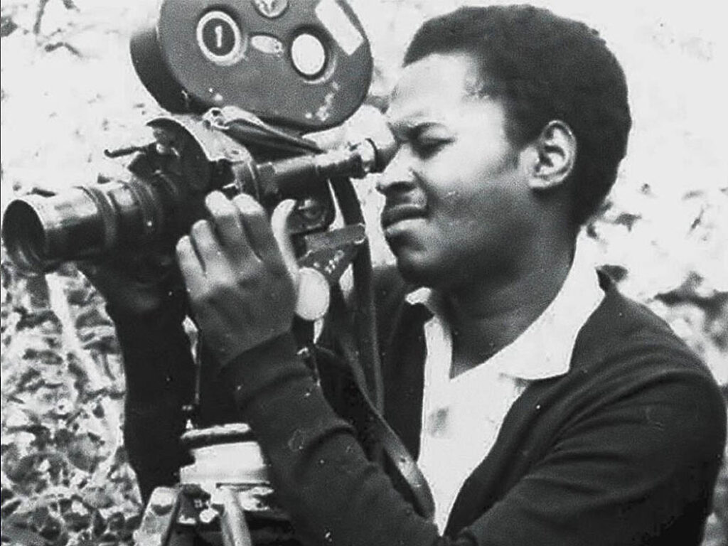 Nicolás Guillén Landrián (1938-2003), cineasta cubano.