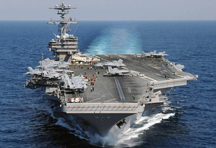 El portaviones nuclear USS George H. W. Bush se aproxima a las costas de Cuba.