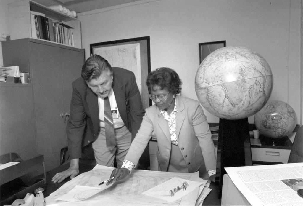 Gladys_West_and_Sam_Smith
