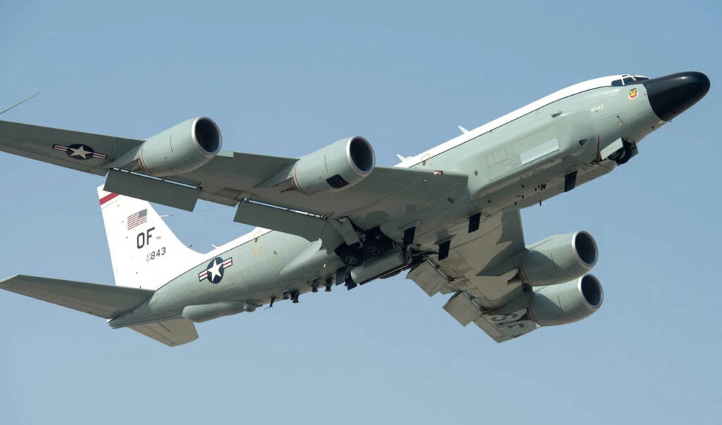 Avión de reconocimiento RC-135VW Rivet Joint, de la Fuerza Aérea de Estados Unidos.