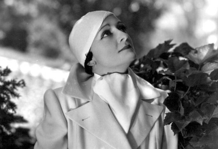 Mercedes de Acosta (1893-1968), poeta y dramaturga estadounidense.