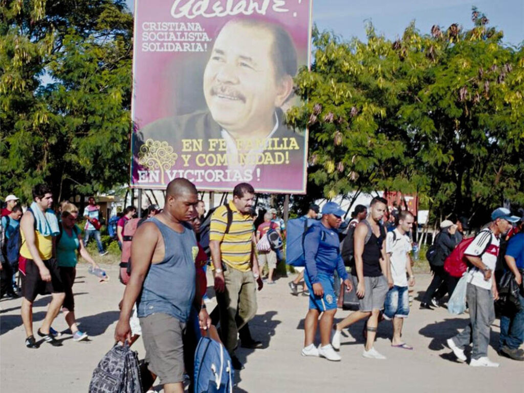 Migrantes cubanos en Nicaragua rumbo a Estados Unidos.