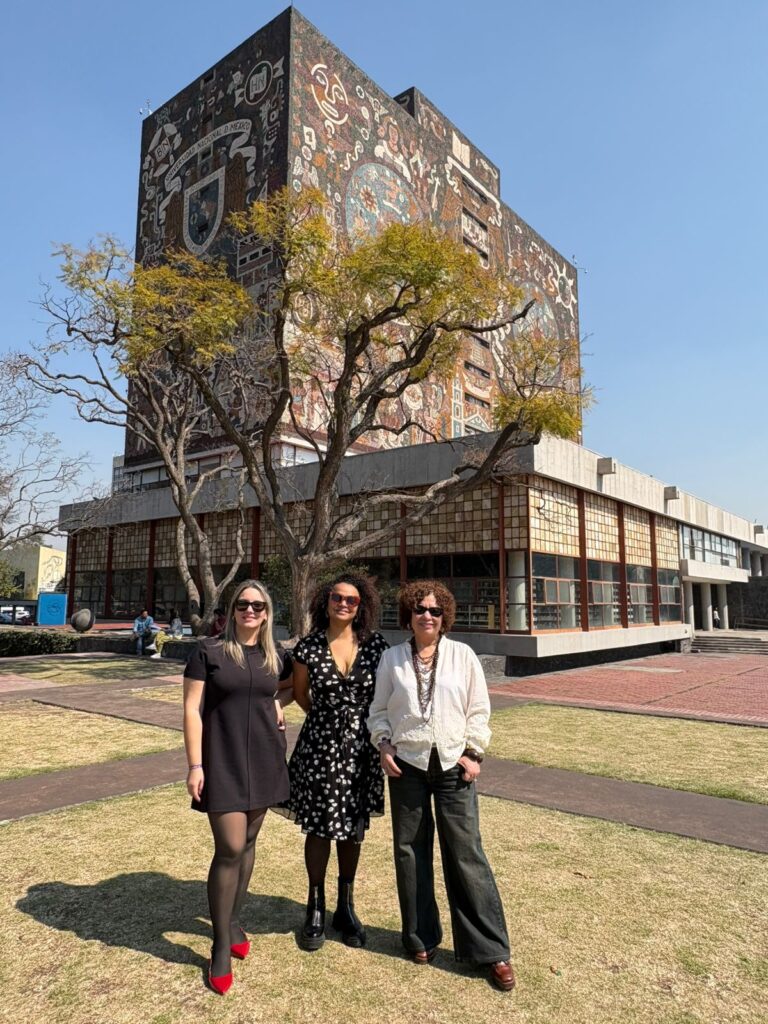 Equipo de OGAT en la UNAM