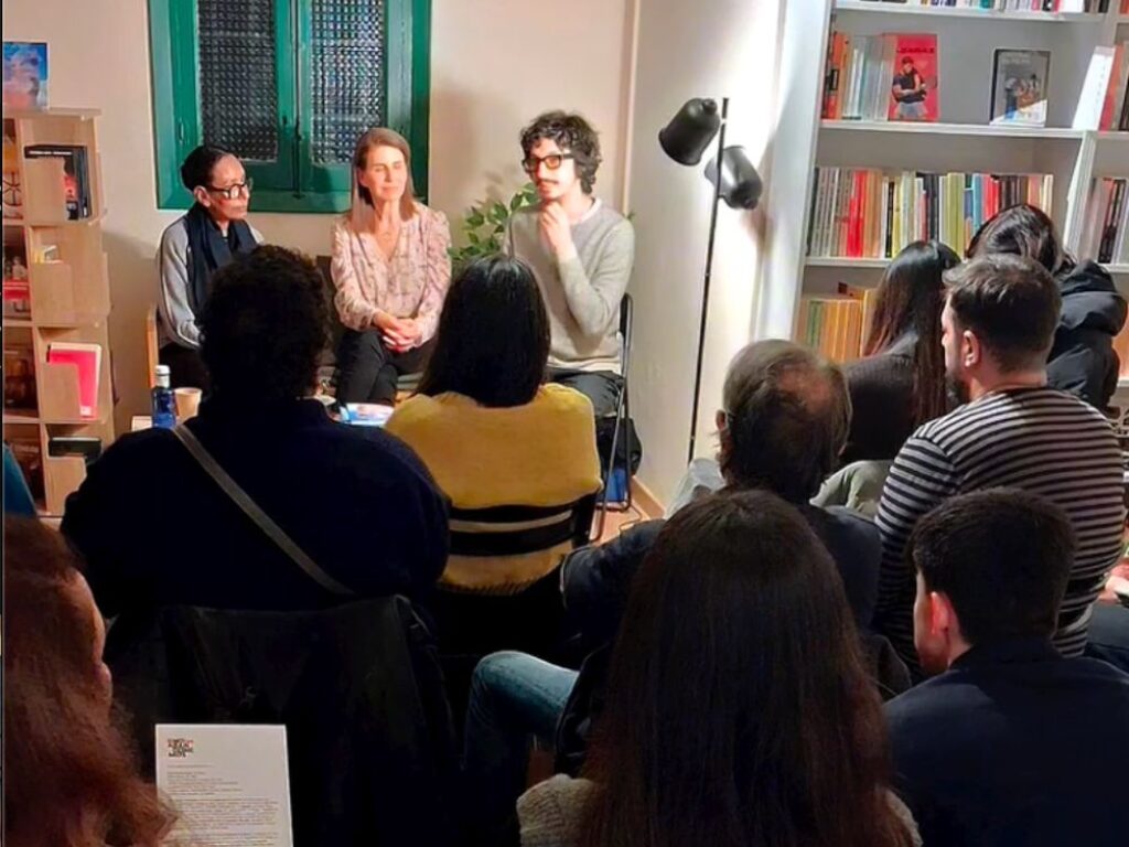 Presentación en Librería Arenales de "Un pedacito de cielo" y de la serie "Franja Roja"