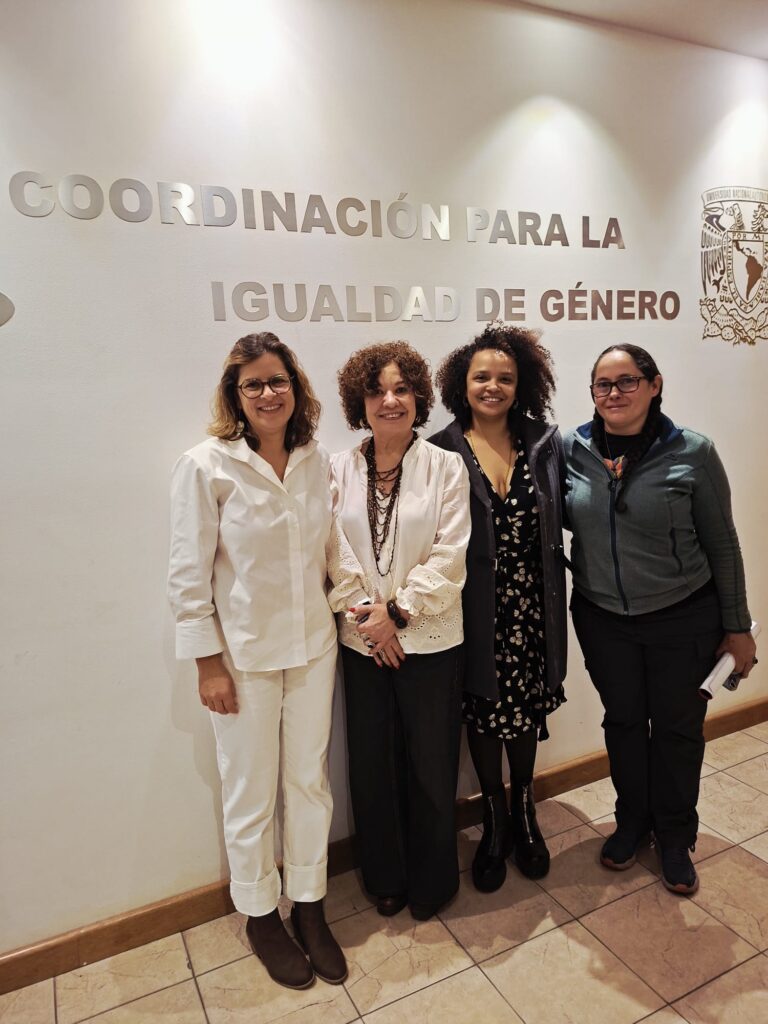 Equipo de OGAT en la UNAM