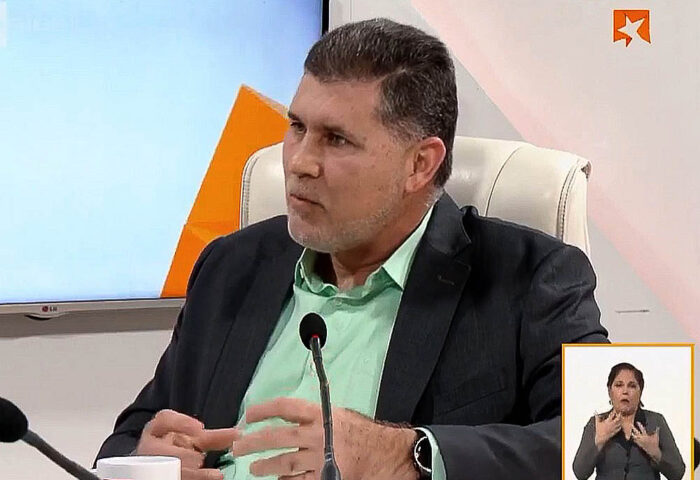 Vice primer ministro cubano Oscar Pérez-Oliva Fraga informa sobre las medidas tomadas por el régimen ante la crisis energética.