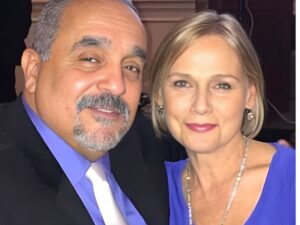 Willie Colón y su esposa Julia Craig.