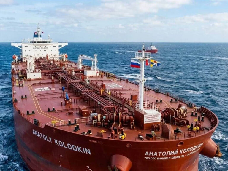 Buque petrolero ruso Anatoly Kolodkin.