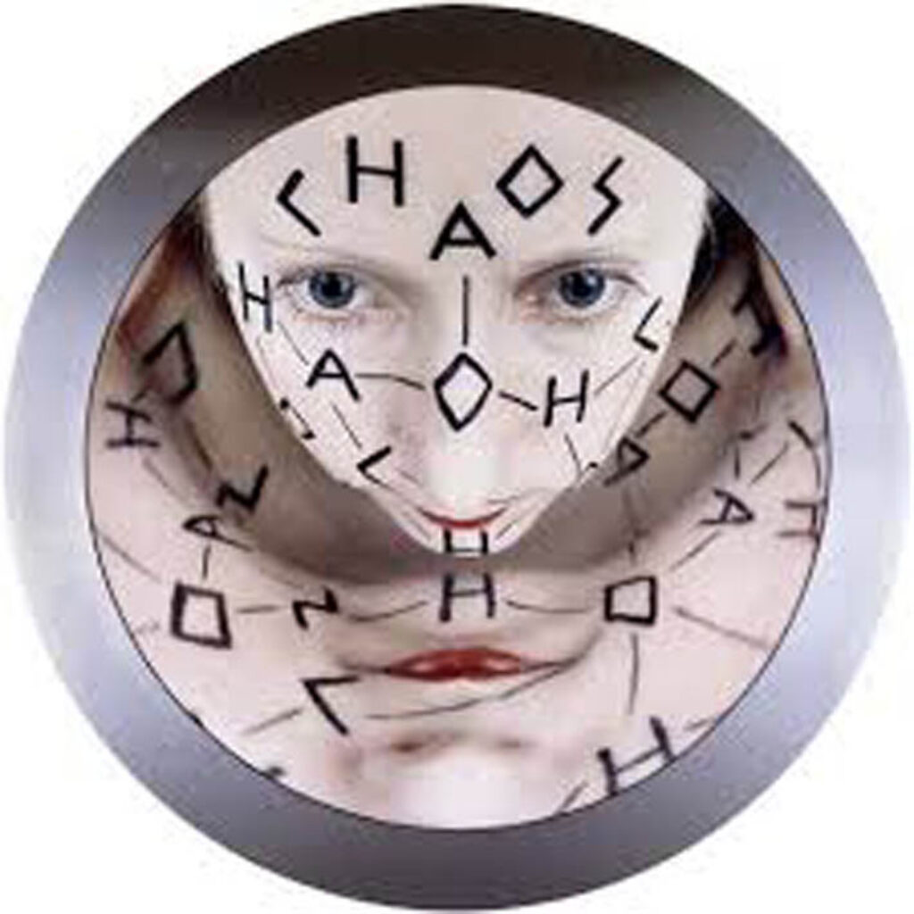 Rimma Gerlovina y Valeriy Gerlovin: "Caos" (1991).