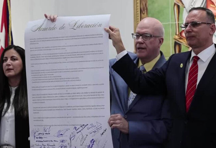 Rosa María Payá, Orlando Gutiérrez-Boronat y José Daniel Ferrer presentan en Miami el "Acuerdo de Liberación".