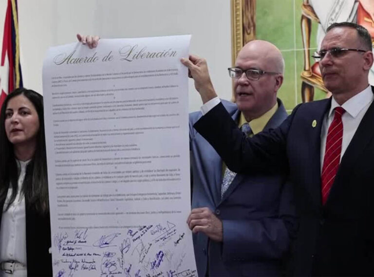 Rosa María Payá, Orlando Gutiérrez-Boronat y José Daniel Ferrer presentan en Miami el "Acuerdo de Liberación".