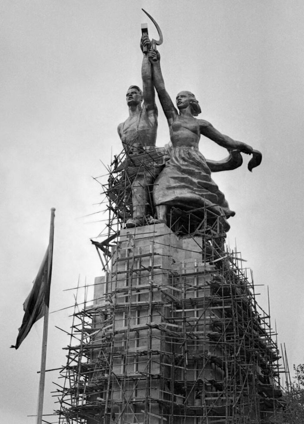 Vera Mukhina: "Obrero y koljosiana" (1937).