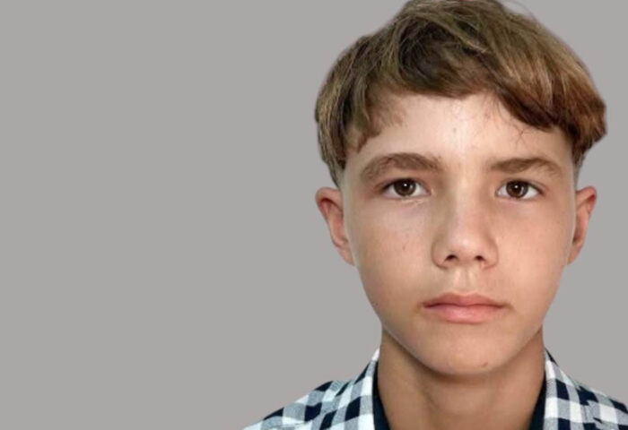 Jonathan Muir (16 años), preso político cubano.