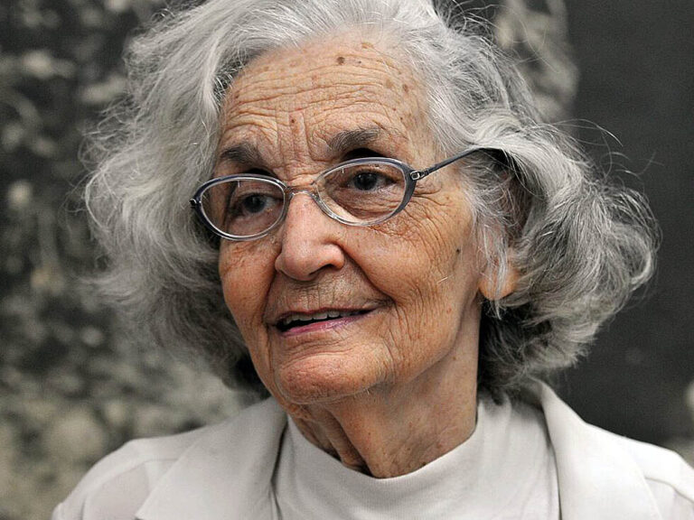 Fina García Marruz (La Habana, 1923-2022), poeta cubana.