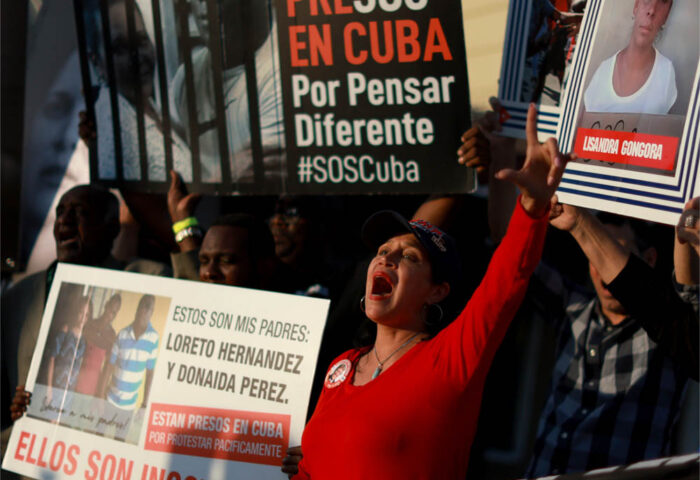 Manifestación por la liberación de los presos políticos cubanos. Foto: Joe Raedle